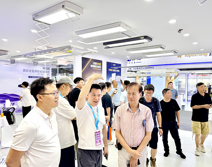 2025广州建博会|晾晒优秀品牌大展硬核实力，开启智能晾晒新潮流